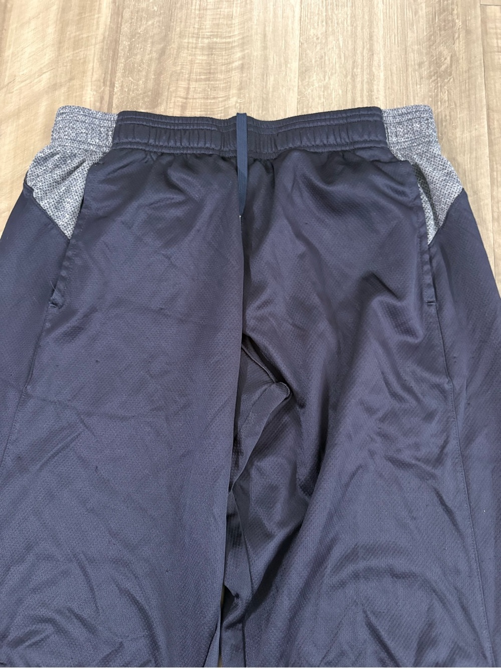 C9 Champion Navy and Gray Boys’ Athletic Pants - Size XL - Picture 4 of 5